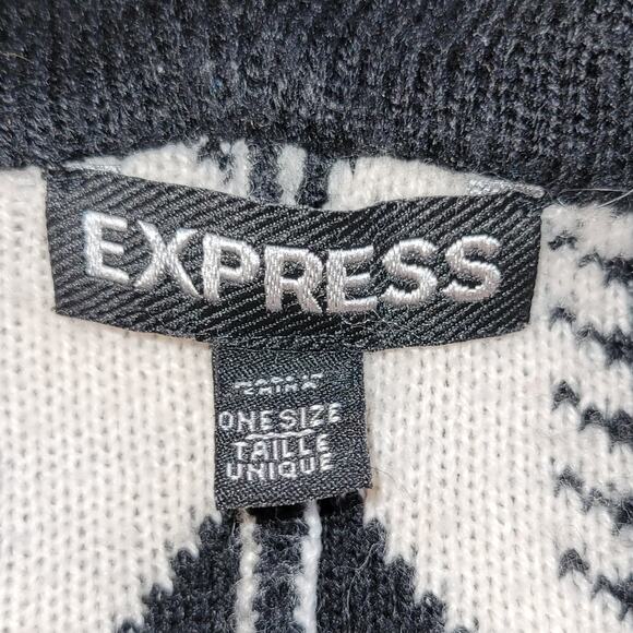 Express Hooded Poncho One Size Black White Aztec Boho Hippie Tribal Southwestern - Picture 5 of 8